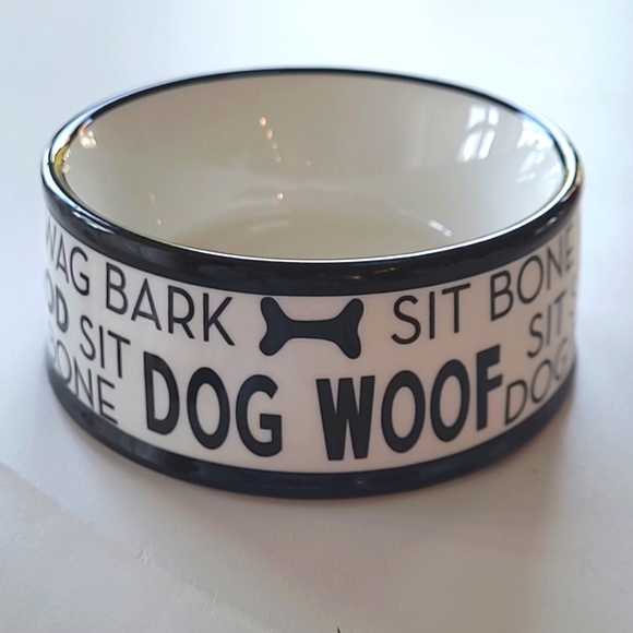 Bone Dry Ceramics Other - NWT ceramic dog 🐕 bowl